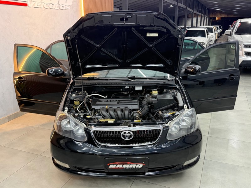 COROLLA 1.8 SE-G 16V GASOLINA 4P AUTOMÁTICO - 2005 - SAPIRANGA