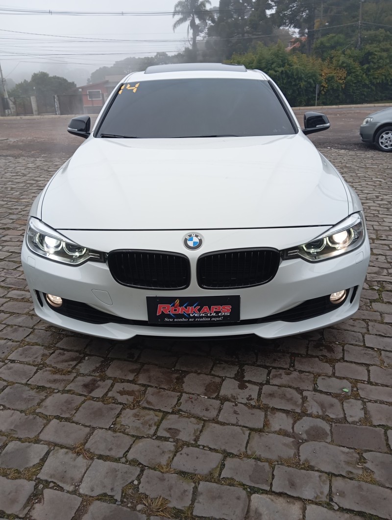 328I 2.0 SEDAN 16V GASOLINA 4P AUTOMÁTICO - 2014 - CAXIAS DO SUL