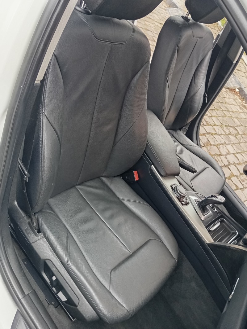 328I 2.0 SEDAN 16V GASOLINA 4P AUTOMÁTICO - 2014 - CAXIAS DO SUL
