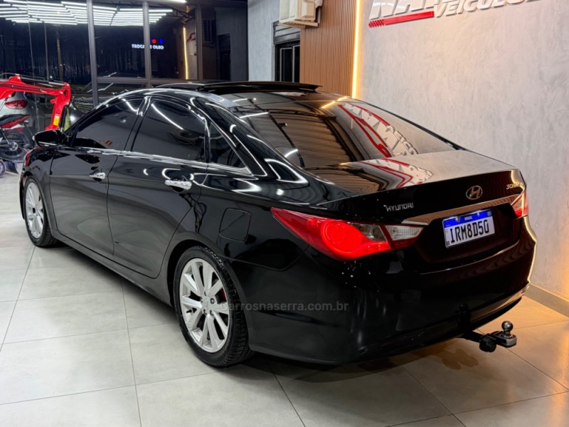 SONATA 2.4 MPFI V4 16V 182CV GASOLINA 4P AUTOMÁTICO - 2011 - SAPIRANGA