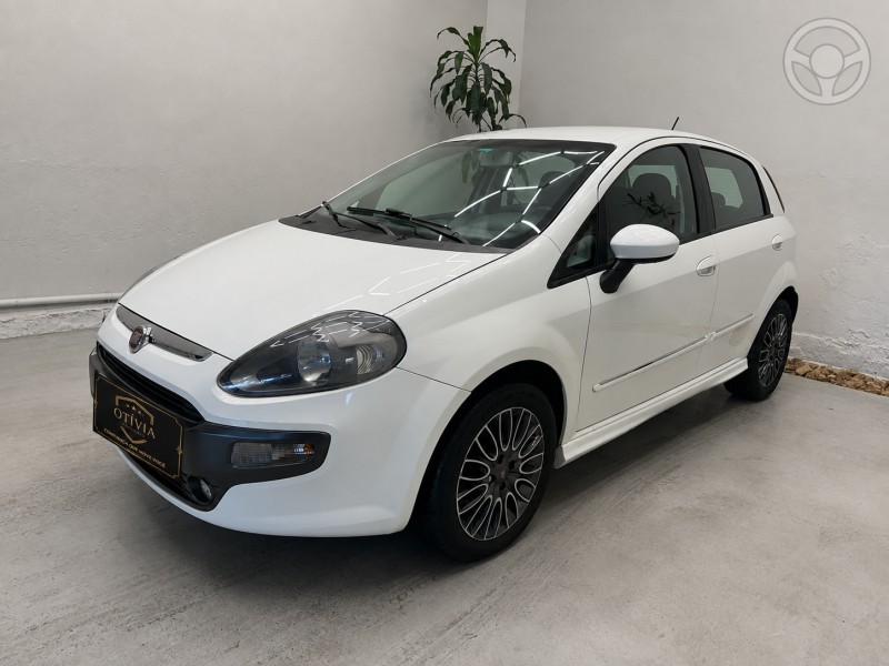 PUNTO 1.8 SPORTING 16V FLEX 4P MANUAL - 2013 - GRAMADO