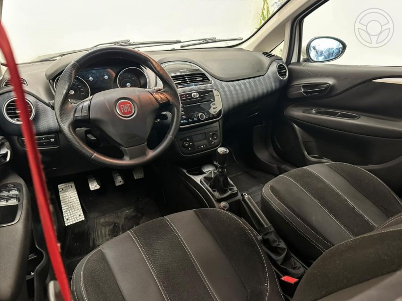 PUNTO 1.8 SPORTING 16V FLEX 4P MANUAL - 2013 - GRAMADO