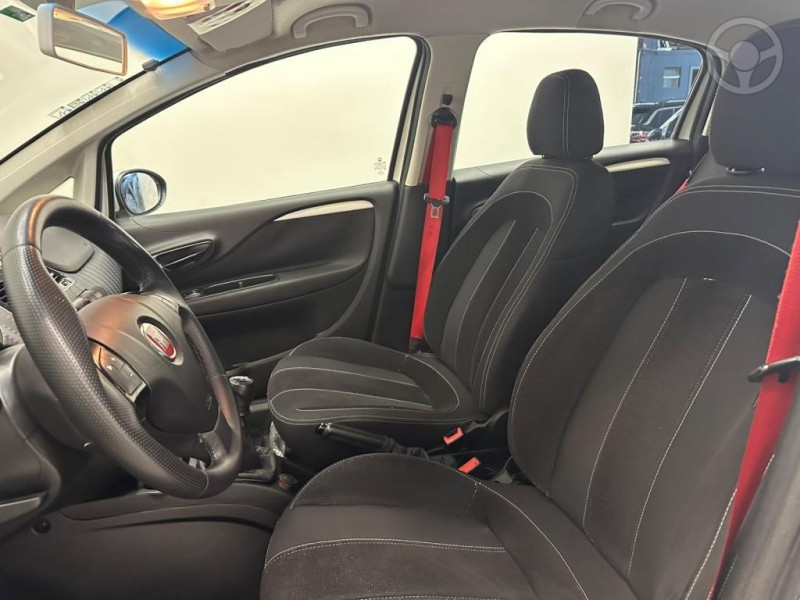 PUNTO 1.8 SPORTING 16V FLEX 4P MANUAL - 2013 - GRAMADO