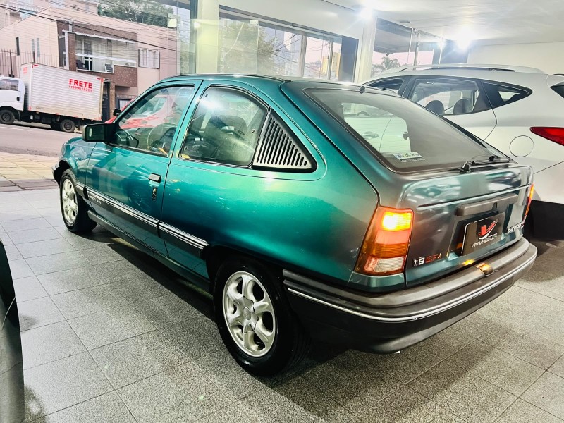 KADETT 1.8 EFI SL/E 8V GASOLINA 2P MANUAL - 1993 - CAXIAS DO SUL