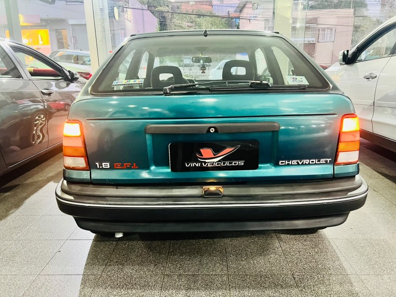 KADETT 1.8 EFI SL/E 8V GASOLINA 2P MANUAL - 1993 - CAXIAS DO SUL