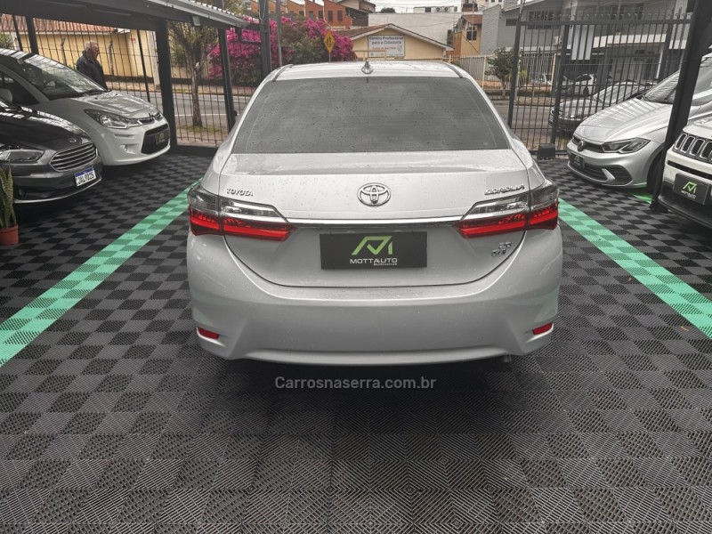 COROLLA 2.0 XEI 16V FLEX 4P AUTOMÁTICO - 2018 - CAXIAS DO SUL