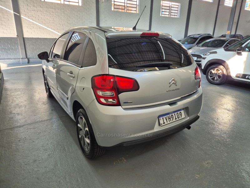 C3 1.2 TENDANCE 8V FLEX 4P MANUAL - 2018 - GARIBALDI