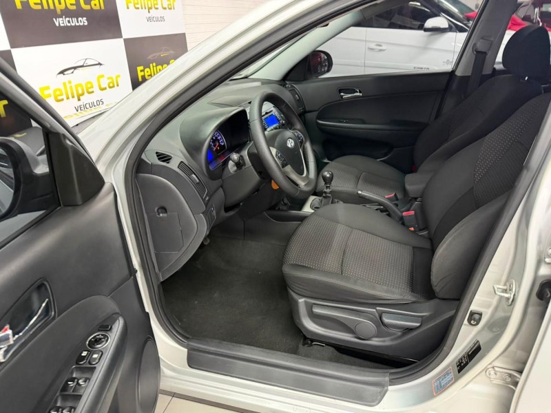 I30 2.0 MPFI GLS 16V GASOLINA 4P MANUAL - 2012 - CAXIAS DO SUL