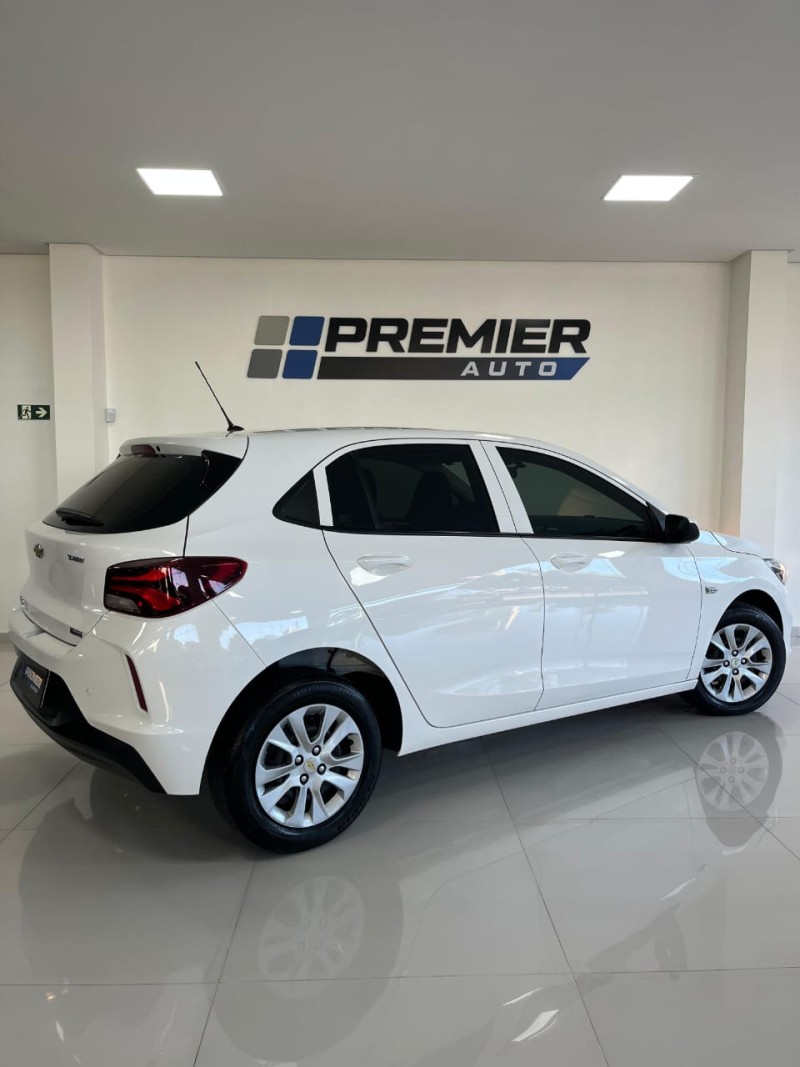 ONIX 1.0 HATCH TURBO 12V FLEX 4P AUTOMÁTICO - 2021 - CAXIAS DO SUL