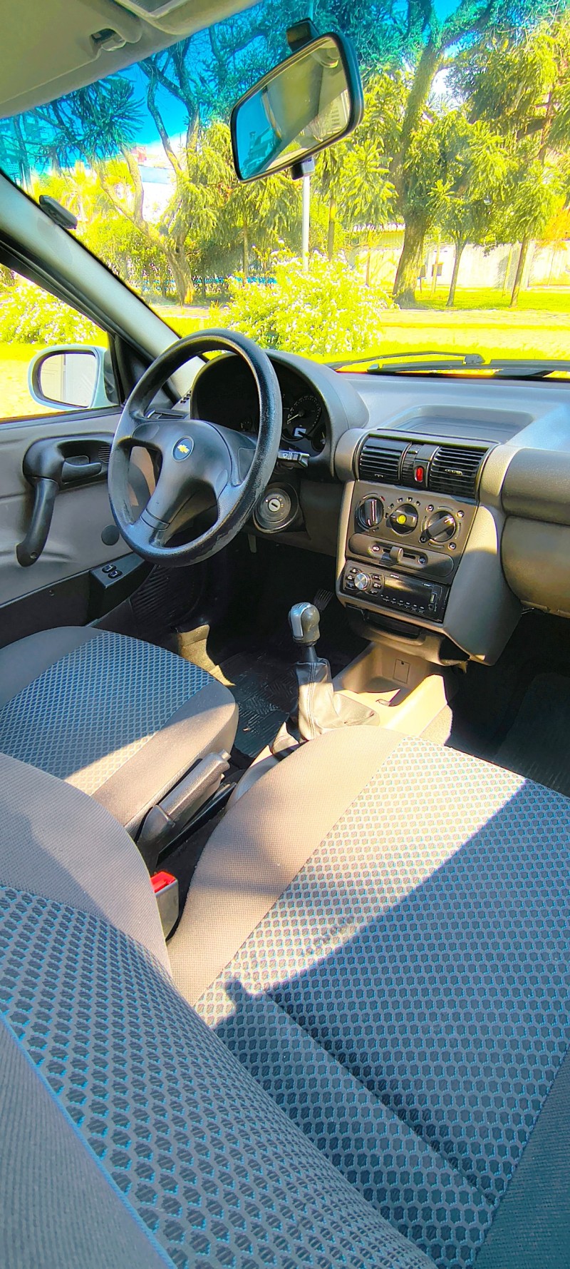 CLASSIC 1.0 MPFI LS 8V FLEX 4P MANUAL - 2012 - FARROUPILHA