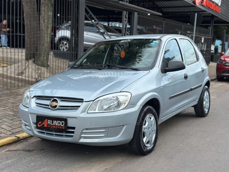 CELTA 1.0 MPFI LS 8V FLEX 4P MANUAL - 2011 - PAROBé
