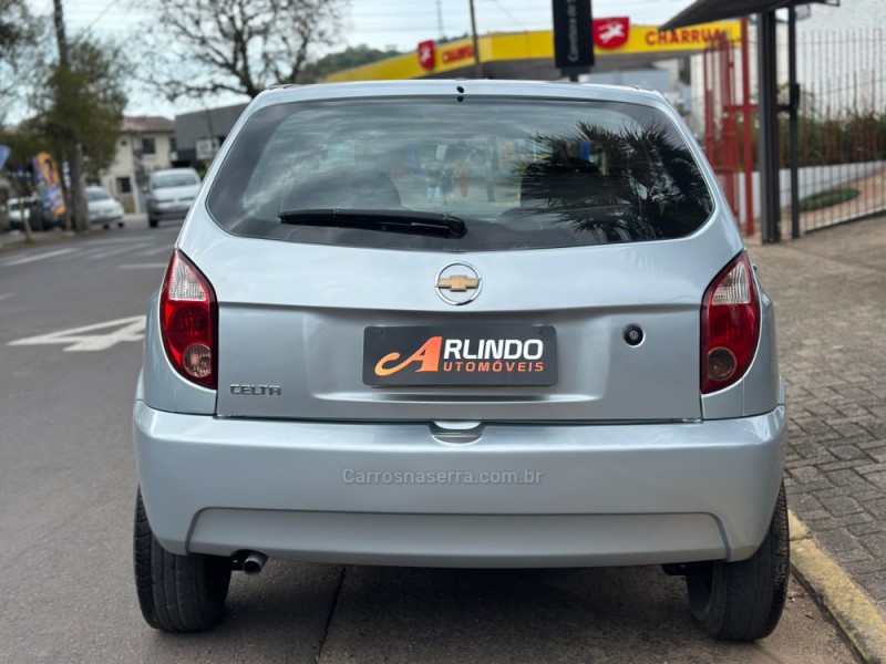 CELTA 1.0 MPFI LS 8V FLEX 4P MANUAL - 2011 - PAROBé