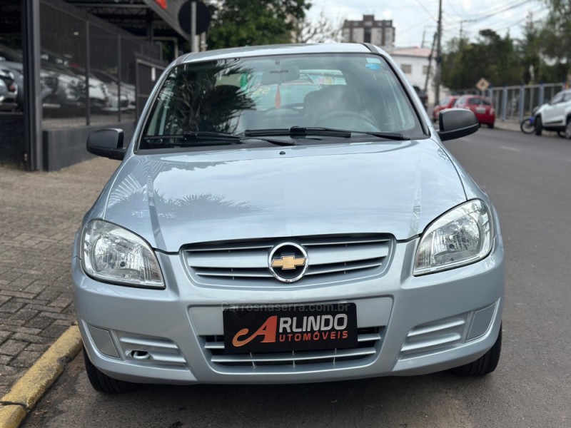 CELTA 1.0 MPFI LS 8V FLEX 4P MANUAL - 2011 - PAROBé
