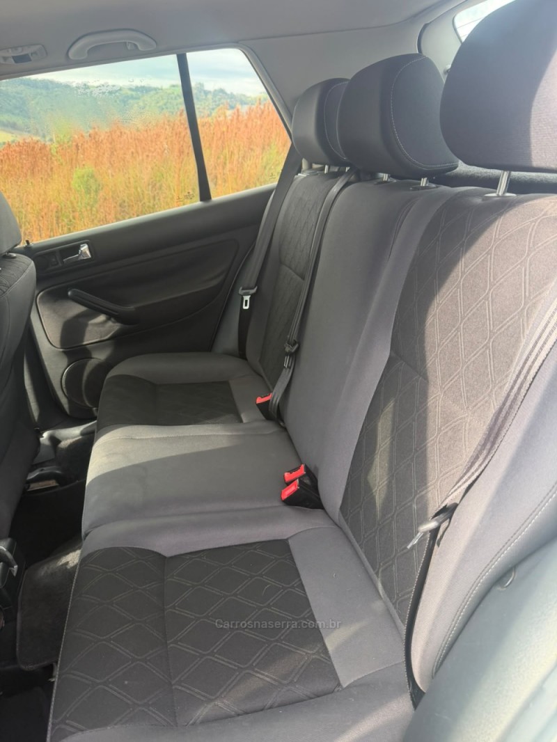 GOLF 2.0 MI 8V FLEX 4P TIPTRONIC - 2013 - NOVA BASSANO