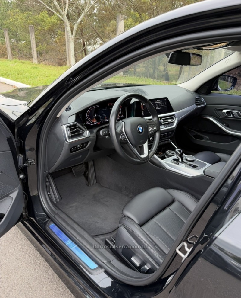 320I 2.0 GP 16V TURBO ACTIVE FLEX 4P AUTOMÁTICO - 2022 - BENTO GONçALVES