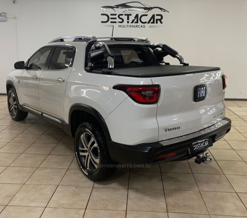TORO 2.0 16V TURBO DIESEL VOLCANO 4WD AUTOMÁTICO - 2017 - CAXIAS DO SUL