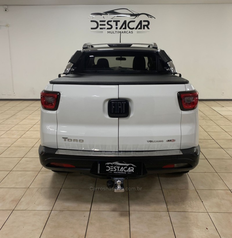 TORO 2.0 16V TURBO DIESEL VOLCANO 4WD AUTOMÁTICO - 2017 - CAXIAS DO SUL