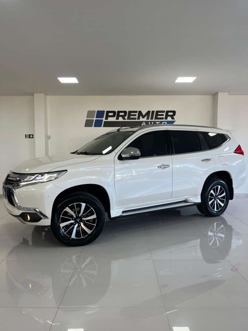 PAJERO SPORT 2.4 HPE 4X4 DIESEL 4P AUTOMÁTICA - 2020 - CAXIAS DO SUL