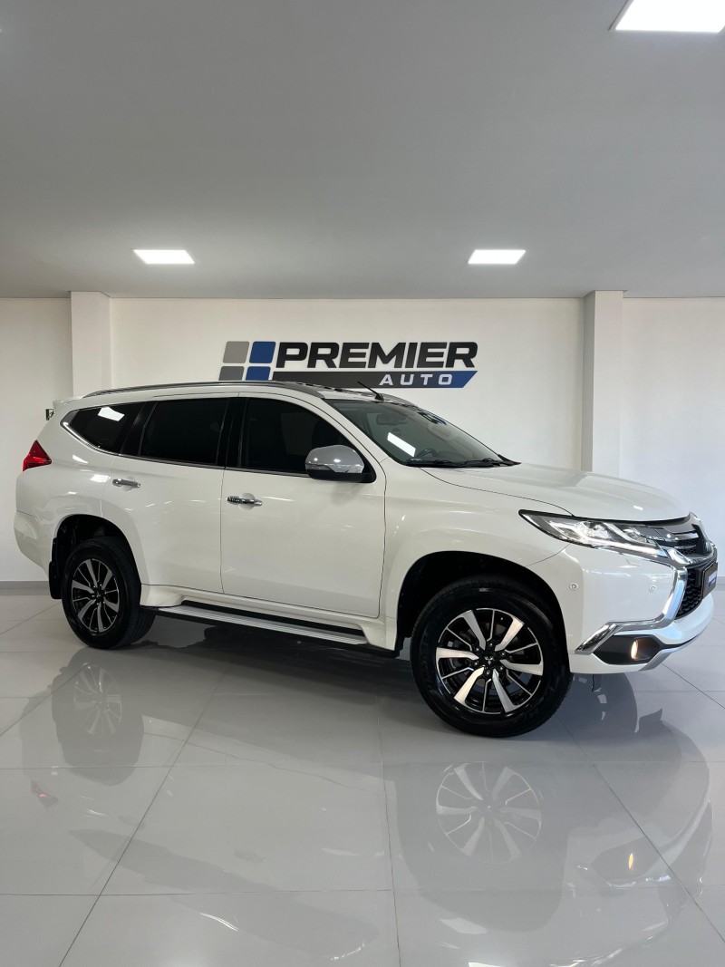 pajero sport 2.4 hpe 4x4 diesel 4p automatica 2020 caxias do sul