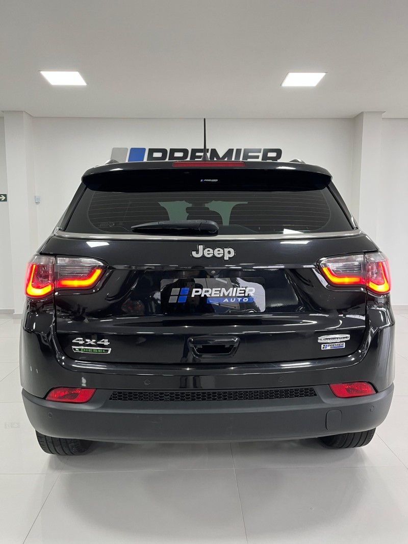 COMPASS 2.0 16V DIESEL LONGITUDE 4X4 AUTOMÁTICO - 2019 - CAXIAS DO SUL