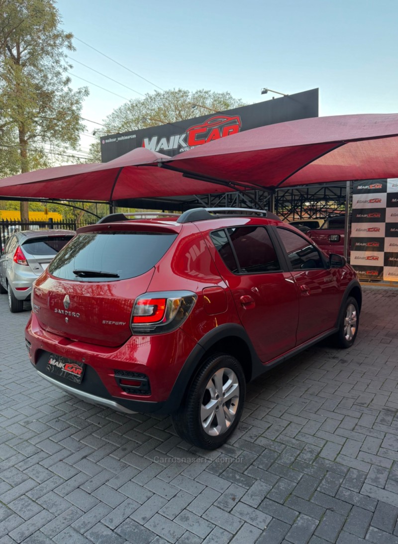 SANDERO 1.6 STEPWAY 8V FLEX 4P MANUAL - 2017 - ESTâNCIA VELHA