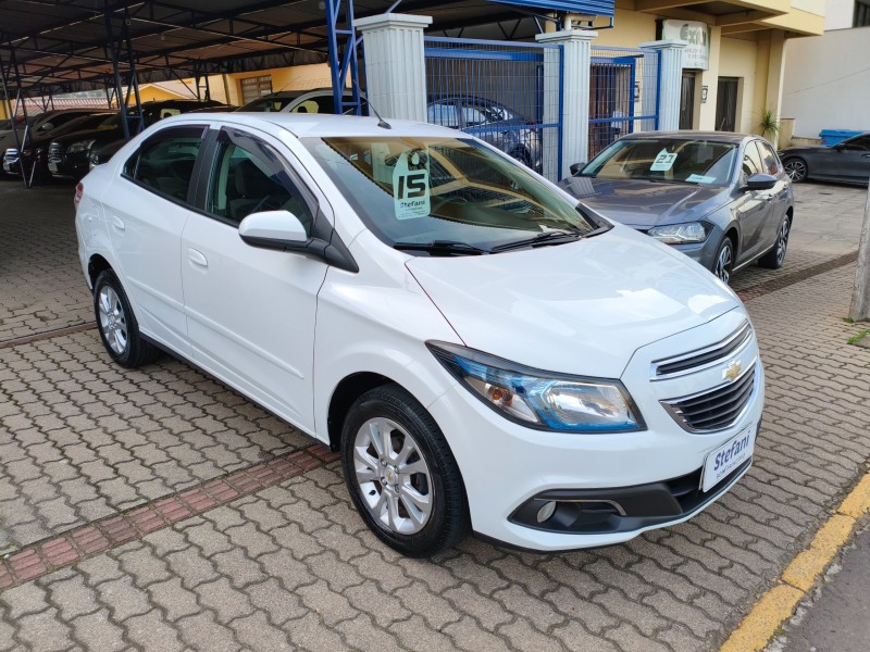 PRISMA 1.4 MPFI LTZ 8V FLEX 4P MANUAL - 2015 - BOM PRINCíPIO