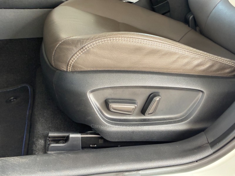 COROLLA 1.8 ALTIS PREMIUM 16V HÍBRIDO 4P AUTOMÁTICO - 2021 - VENâNCIO AIRES