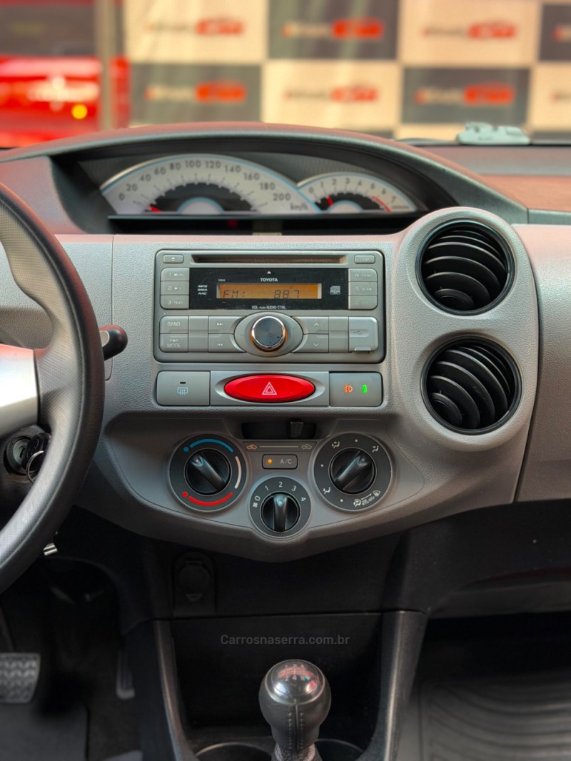 ETIOS 1.3 XS 16V FLEX 4P MANUAL - 2013 - ESTâNCIA VELHA