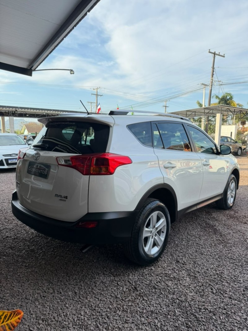 RAV4 2.0 4X4 16V GASOLINA 4P AUTOMÁTICO - 2014 - LAJEADO