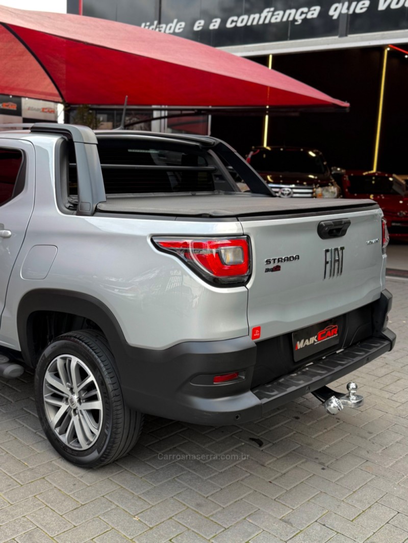 STRADA 1.3 VOLCANO CD 8V FLEX 4P MANUAL - 2023 - ESTâNCIA VELHA