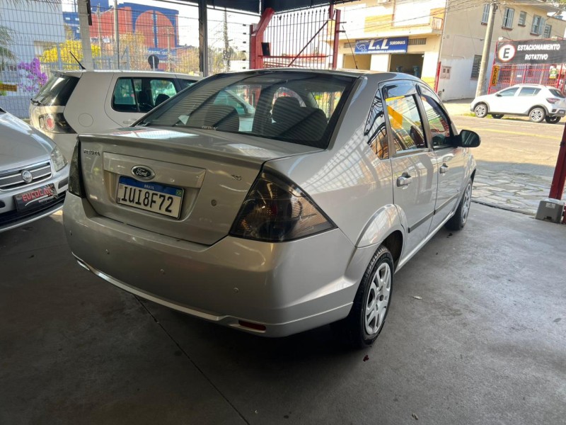 FIESTA 1.0 ROCAM SE SEDAN 8V FLEX 4P MANUAL - 2014 - CAXIAS DO SUL