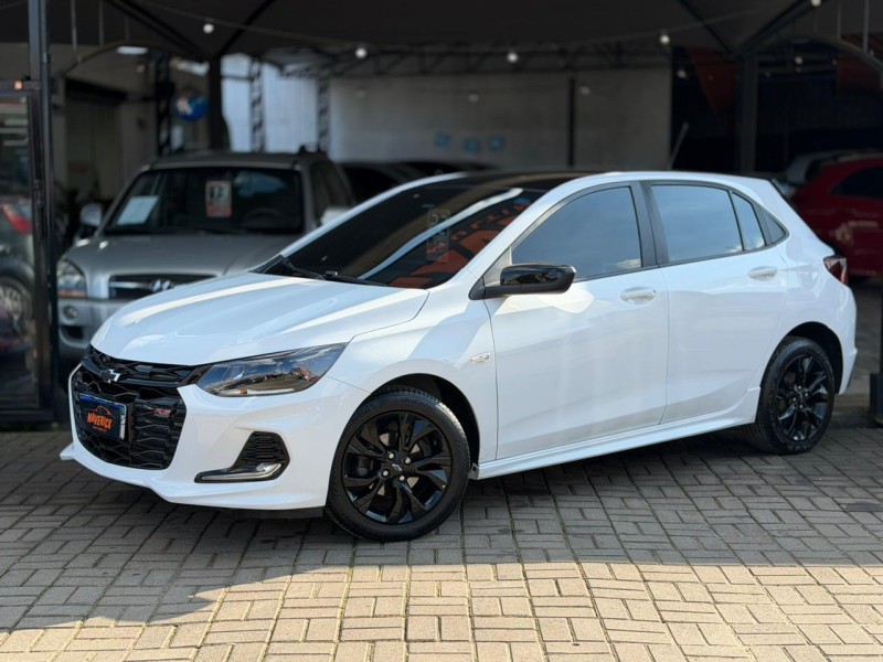 onix 1.0 turbo flex rs 4p automatico 2022 lagoa vermelha