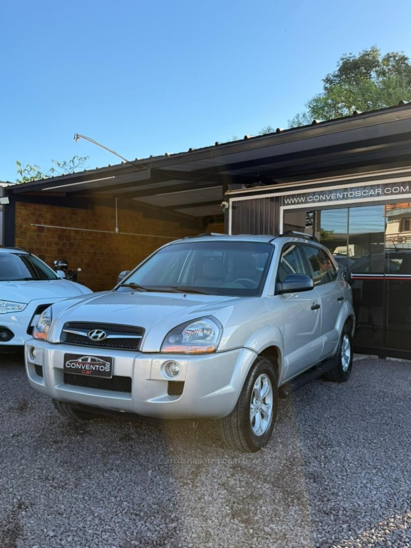 TUCSON 2.0 MPFI GL 16V 142CV 2WD GASOLINA 4P MANUAL - 2012 - LAJEADO