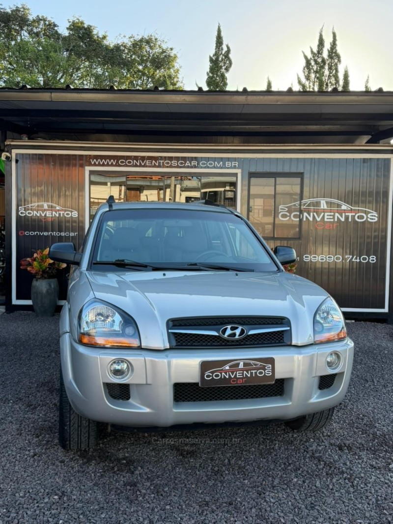 TUCSON 2.0 MPFI GL 16V 142CV 2WD GASOLINA 4P MANUAL