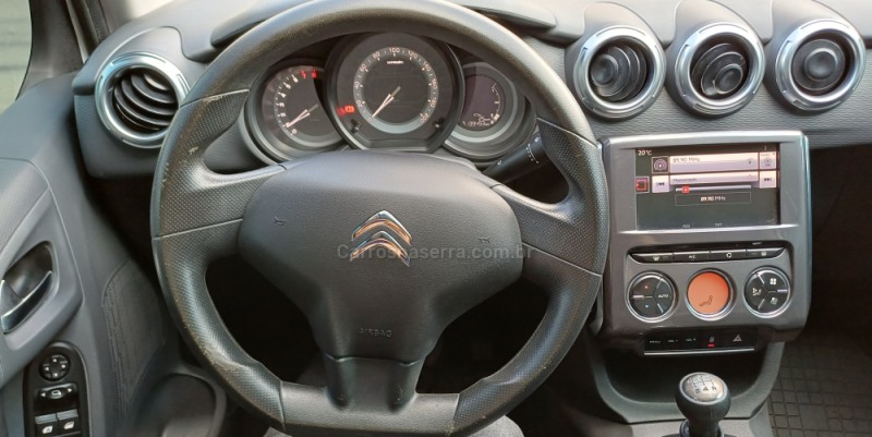 C3 1.5 TENDANCE 8V FLEX 4P MANUAL - 2017 - FARROUPILHA