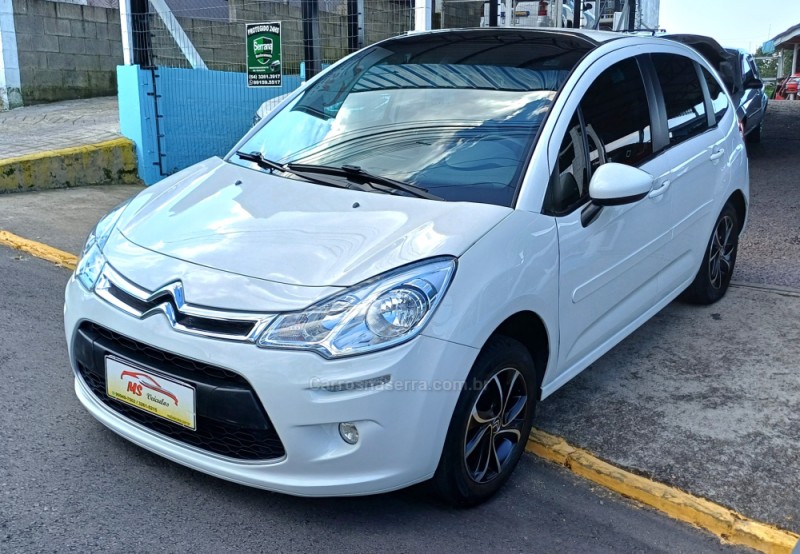 C3 1.5 TENDANCE 8V FLEX 4P MANUAL - 2017 - FARROUPILHA