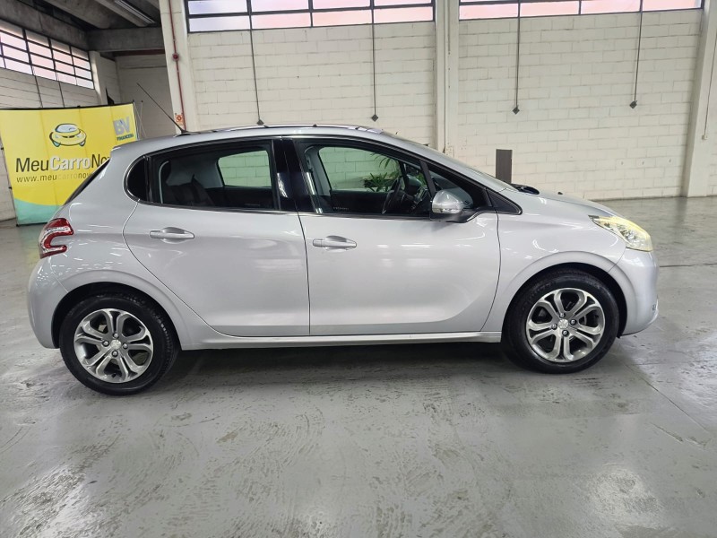 208 1.6 GRIFFE 16V FLEX 4P AUTOMÁTICO - 2015 - CAXIAS DO SUL