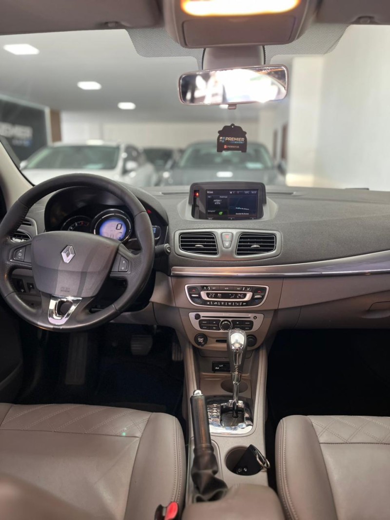 FLUENCE 2.0 PRIVILÉGE 16V FLEX 4P AUTOMÁTICO - 2015 - CAXIAS DO SUL