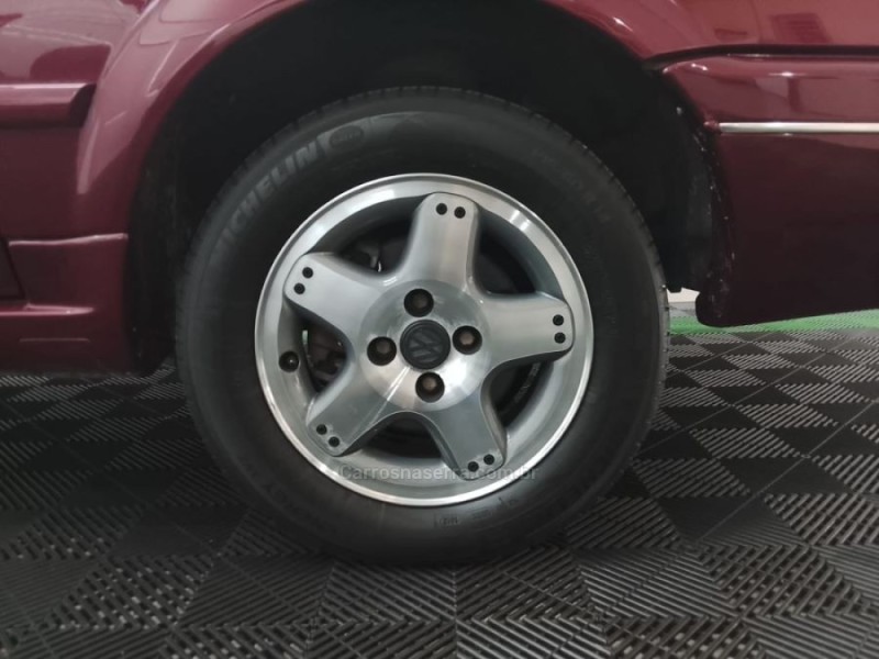 QUANTUM 2.0 MI EXCLUSIV 8V GASOLINA 4P MANUAL - 1997 - NOVO HAMBURGO