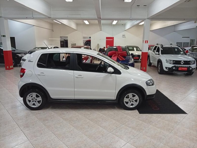 FOX 1.0 MI SUNRISE 8V FLEX 4P MANUAL - 2010 - CAXIAS DO SUL