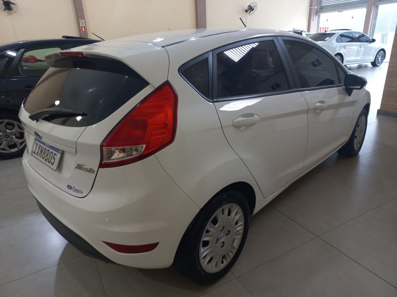 FIESTA 1.6 SE HATCH 16V FLEX 4P MANUAL - 2017 - BENTO GONçALVES