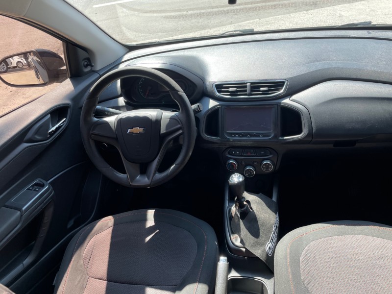 ONIX 1.4 MPFI LT 8V FLEX 4P MANUAL - 2015 - CAXIAS DO SUL
