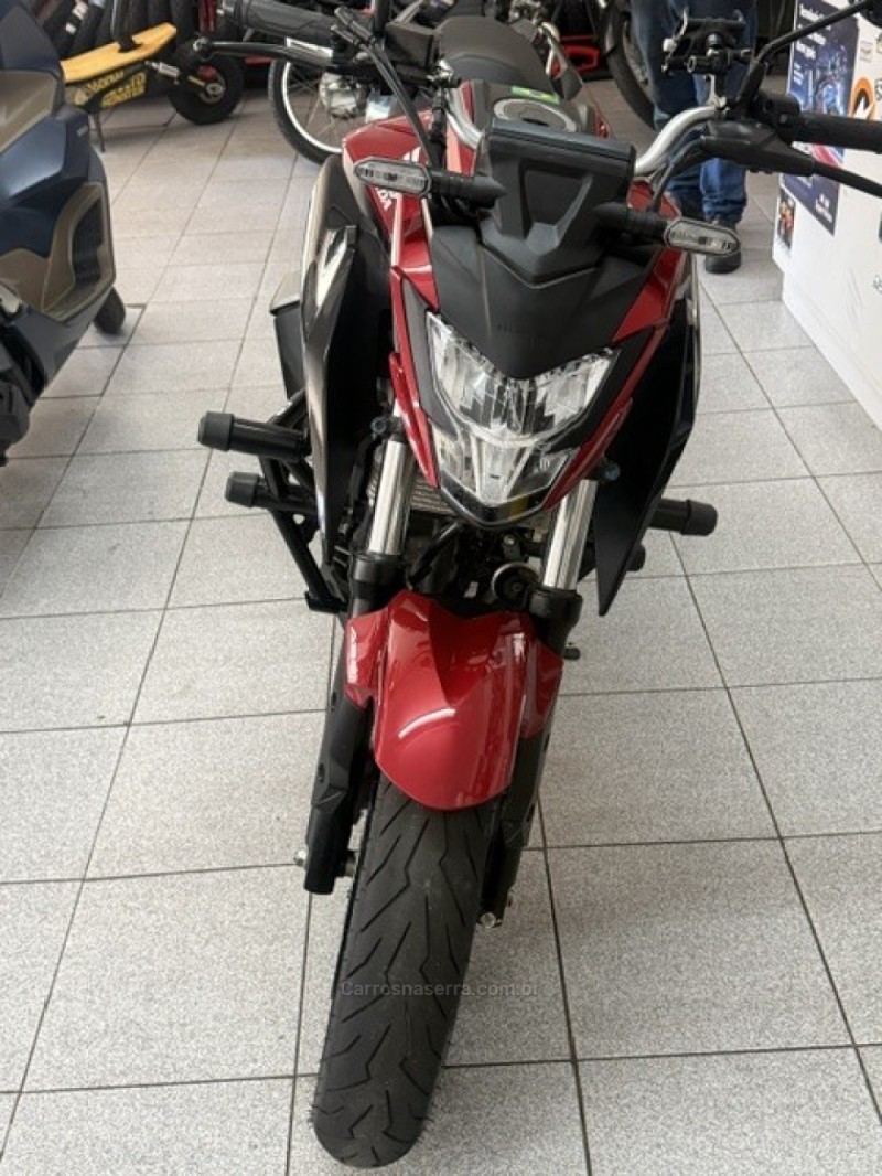 CB 300F TWISTER ABS - 2025 - GARIBALDI