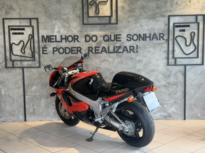 GSX R750 - 2000 - CAXIAS DO SUL