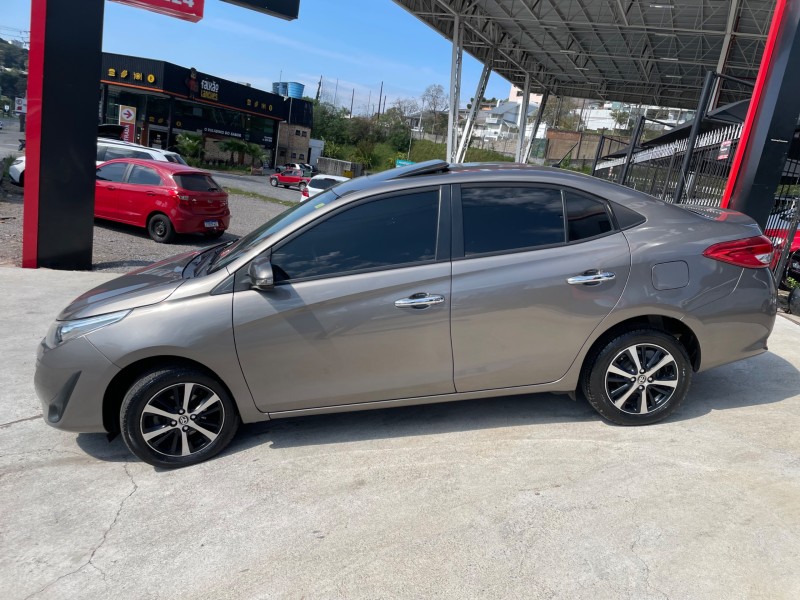 YARIS 1.5 XLS SEDAN 16V FLEX 4P AUTOMÁTICO - 2020 - CAXIAS DO SUL
