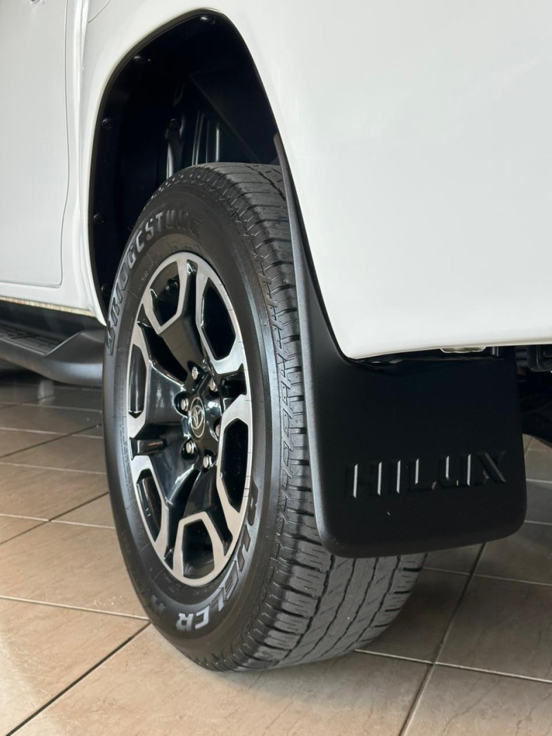 HILUX 2.8 SRV 4X4 CD 16V DIESEL 4P AUTOMÁTICO - 2024 - FARROUPILHA