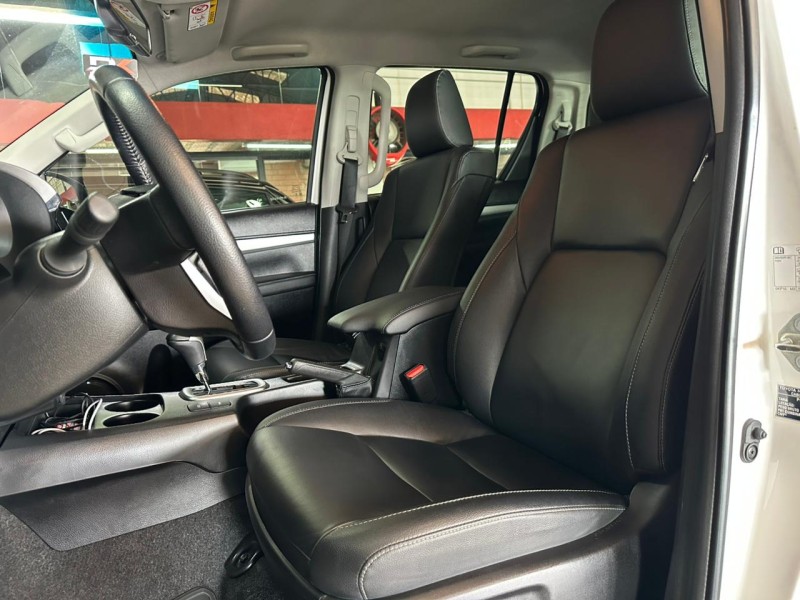 HILUX 2.8 SRV 4X4 CD 16V DIESEL 4P AUTOMÁTICO - 2024 - FARROUPILHA