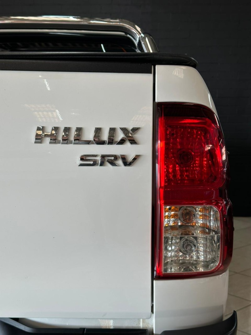 HILUX 2.8 SRV 4X4 CD 16V DIESEL 4P AUTOMÁTICO - 2024 - FARROUPILHA