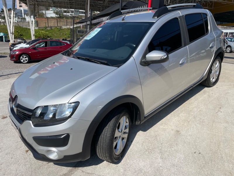 SANDERO 1.6 STEPWAY 16V FLEX 4P MANUAL - 2020 - CAXIAS DO SUL