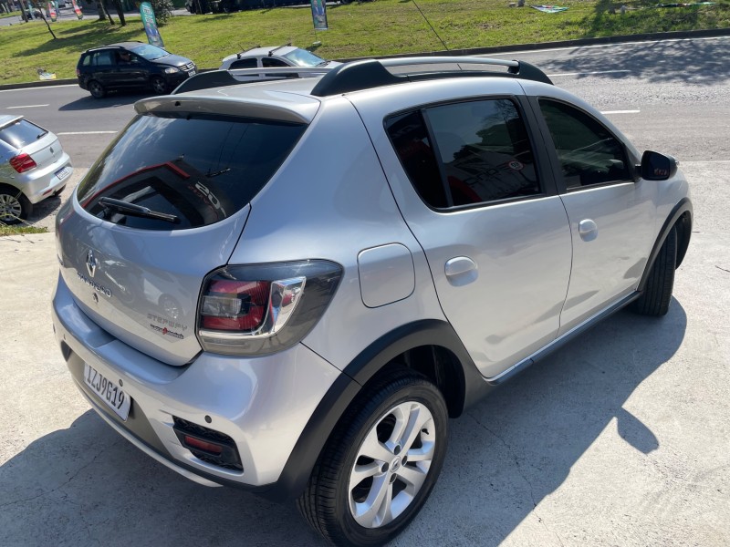 SANDERO 1.6 STEPWAY 16V FLEX 4P MANUAL - 2020 - CAXIAS DO SUL